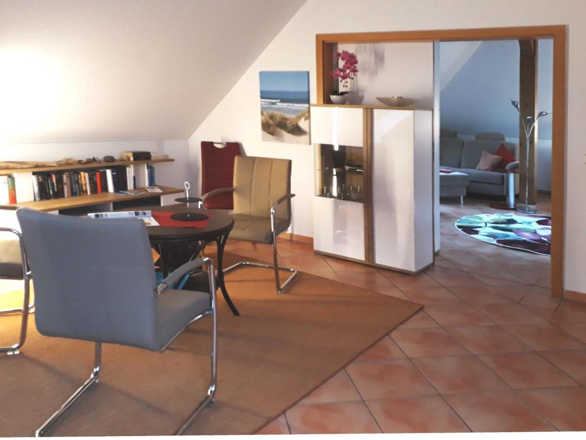 Traumblick Und Komfort - Lichtdurchflutete 85 Qm Wohnung Nahe Suedstrand Goehren Inklusive Schwimmbad Und Sauna Im Ahoi Sellin Luaran gambar