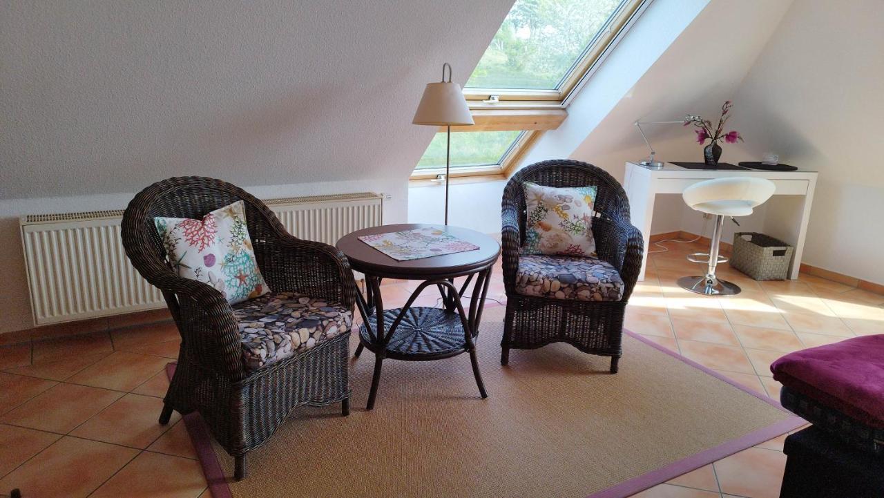 Traumblick Und Komfort - Lichtdurchflutete 85 Qm Wohnung Nahe Suedstrand Goehren Inklusive Schwimmbad Und Sauna Im Ahoi Sellin Luaran gambar