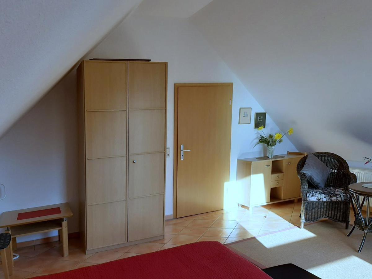 Traumblick Und Komfort - Lichtdurchflutete 85 Qm Wohnung Nahe Suedstrand Goehren Inklusive Schwimmbad Und Sauna Im Ahoi Sellin Luaran gambar